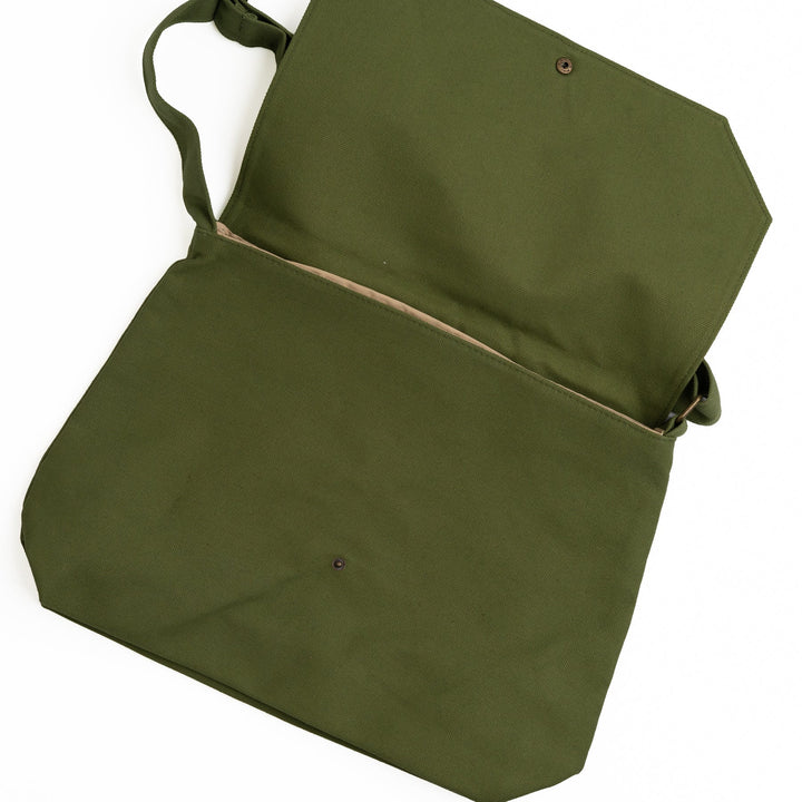 Crossbody Bag - Enchanted Chapters
